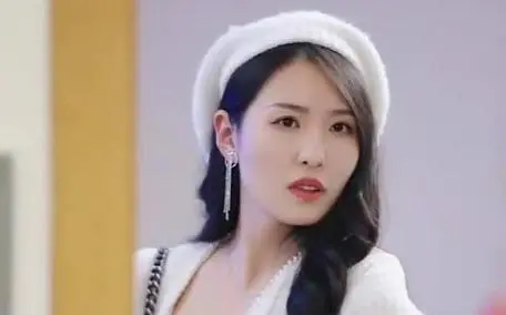 《爱在日出前》：初恋的悸动与未竟的约定，一段跨越时空的深情告白